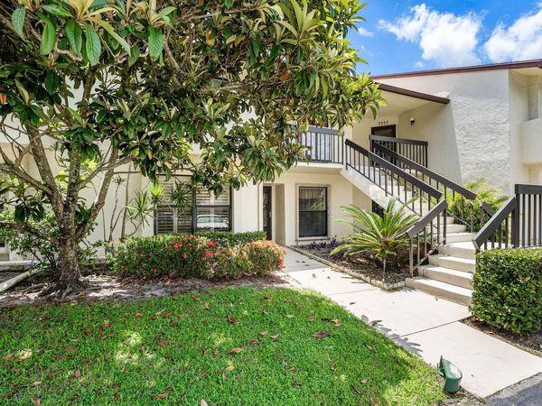 3349 Lucerne Park Drive, Greenacres, FL 33467