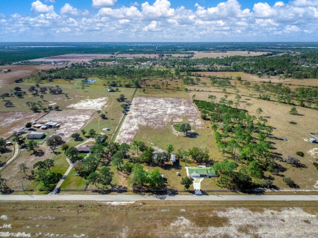 948 S Riverdale Road, Avon Park, FL 33825 Photo