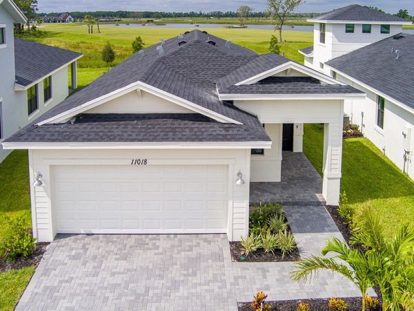 11018 NW GLYNLEA Boulevard N, Port St. Lucie, FL 34987