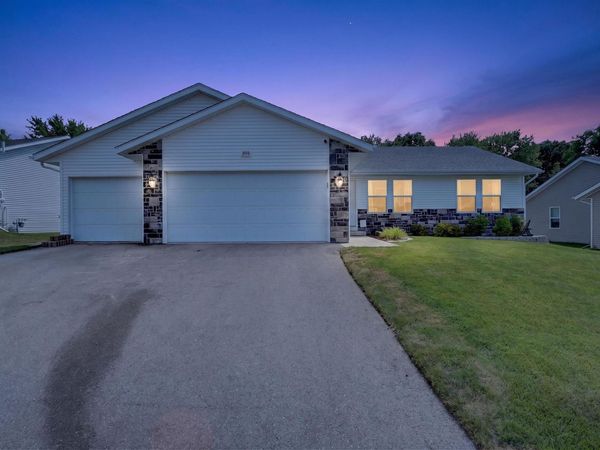 3150 Emerald Drive, Janesville, WI 53546
