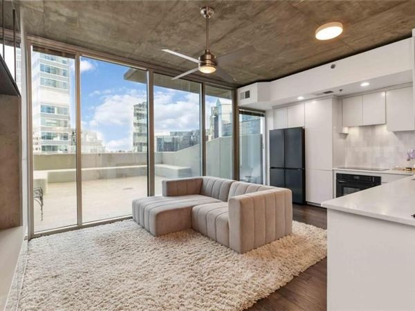 3324 Peachtree Road NE, Unit 815, Atlanta, GA 30326