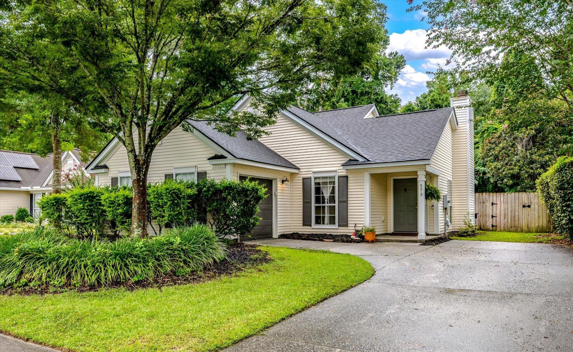 573 Antebellum Lane Photo 26