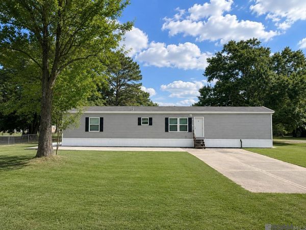 3378 Lejeune St, Livonia, LA 70755