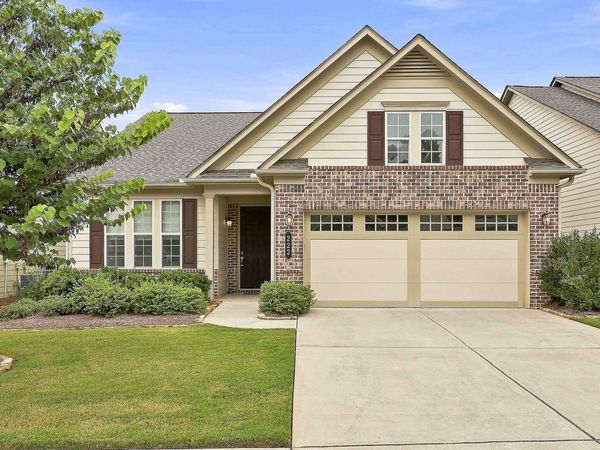 222 Silver Maple Court, Peachtree City, GA 30269