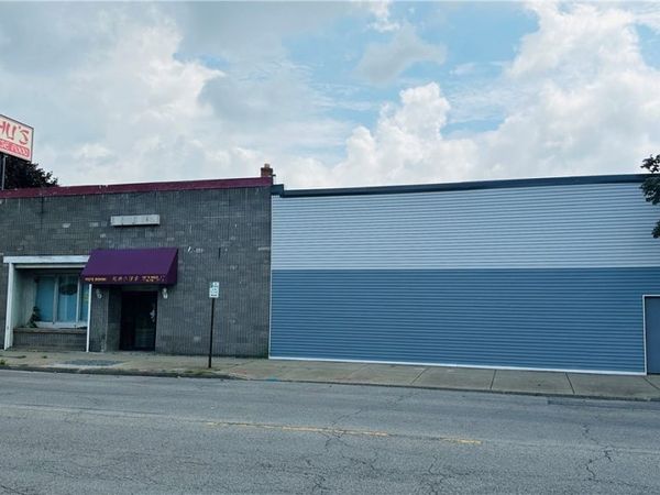 1019 Main Street , Niagara Falls, NY 14301