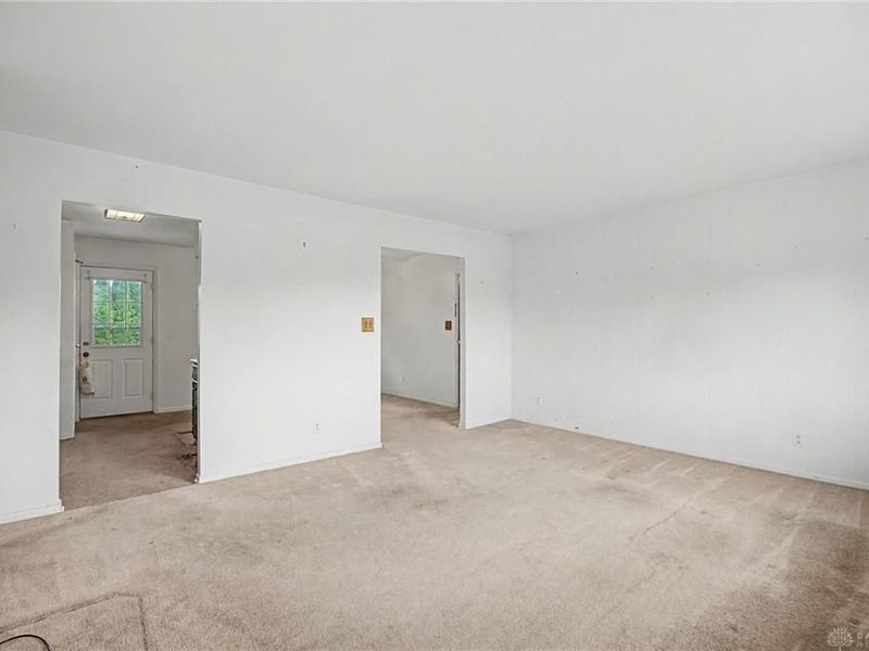 211 E Westbrook Road, Brookville, OH 45309 Photo 4