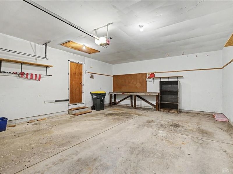 211 E Westbrook Road, Brookville, OH 45309 Photo 6