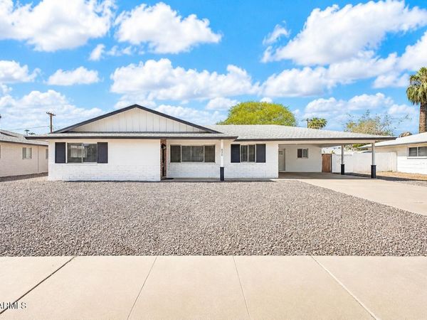 8336 E MONTEREY Way, Scottsdale, AZ 85251