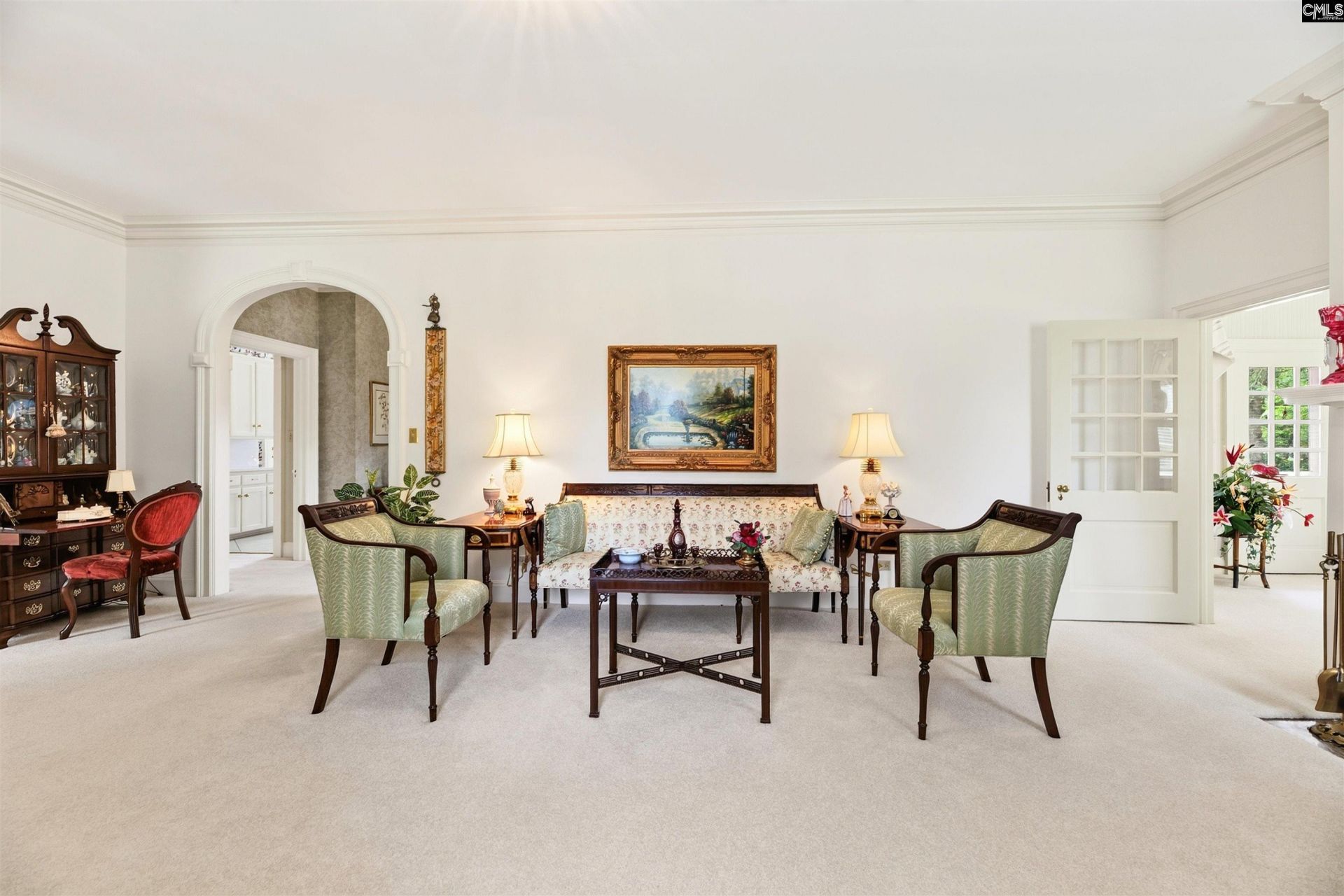 2418 Broughton Photo 12