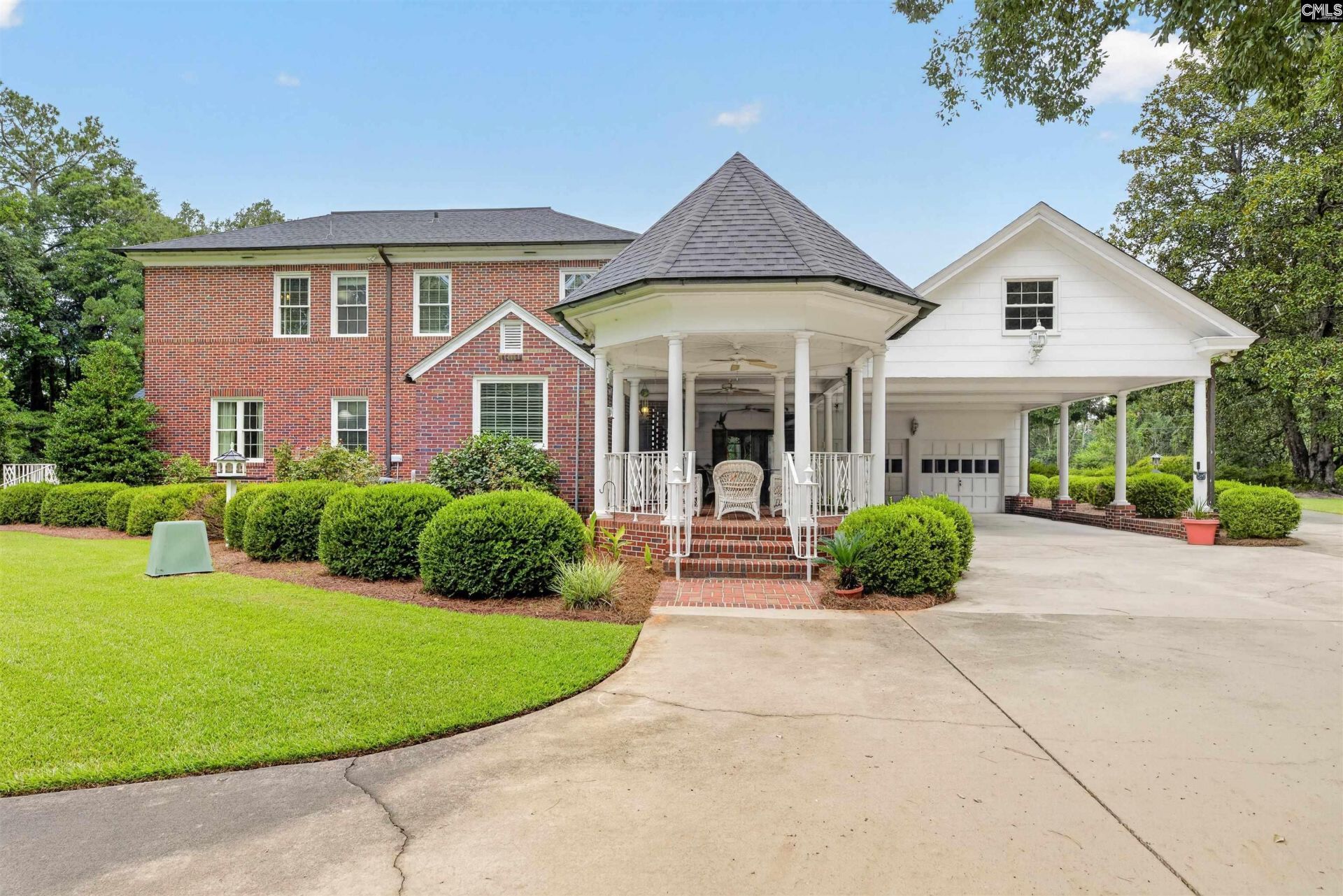 2418 Broughton Photo 42