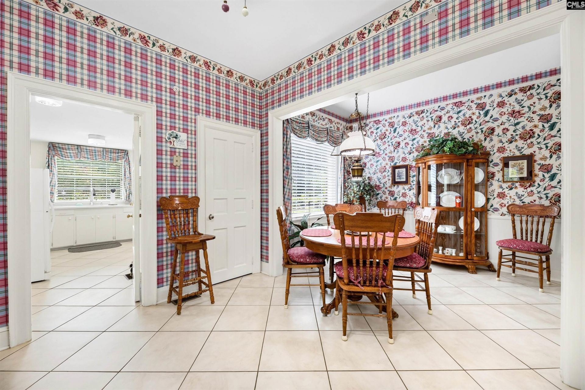2418 Broughton Photo 5