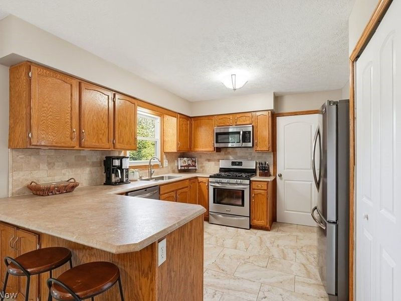 5078 Fox Ridge Drive , Green, OH 44720 Photo 15