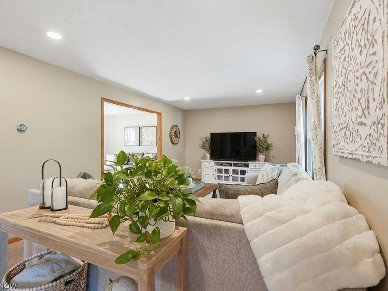 5078 Fox Ridge Drive , Green, OH 44720 Photo 22