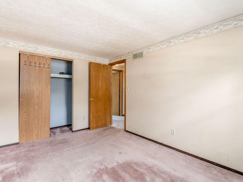 1905 Dandridge Drive , Columbus, OH 43229 Photo 20