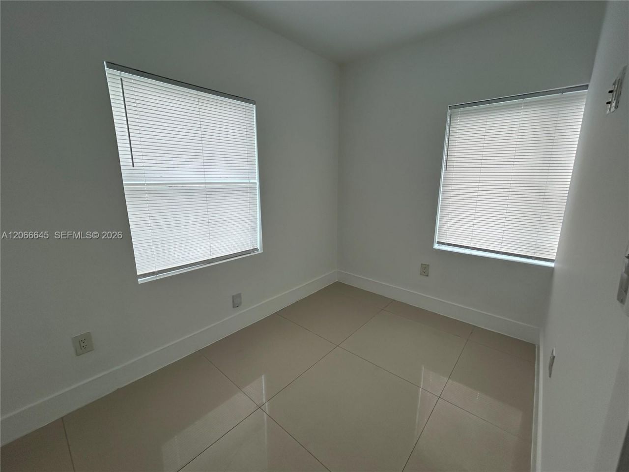 1890 NW 35 St , Unit 7, Miami, FL 33126 Photo