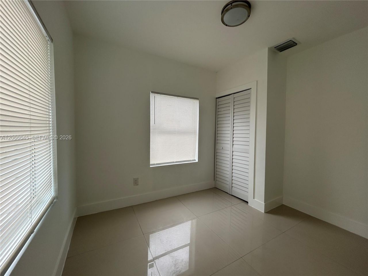 1890 NW 35 St , Unit 7, Miami, FL 33126 Photo