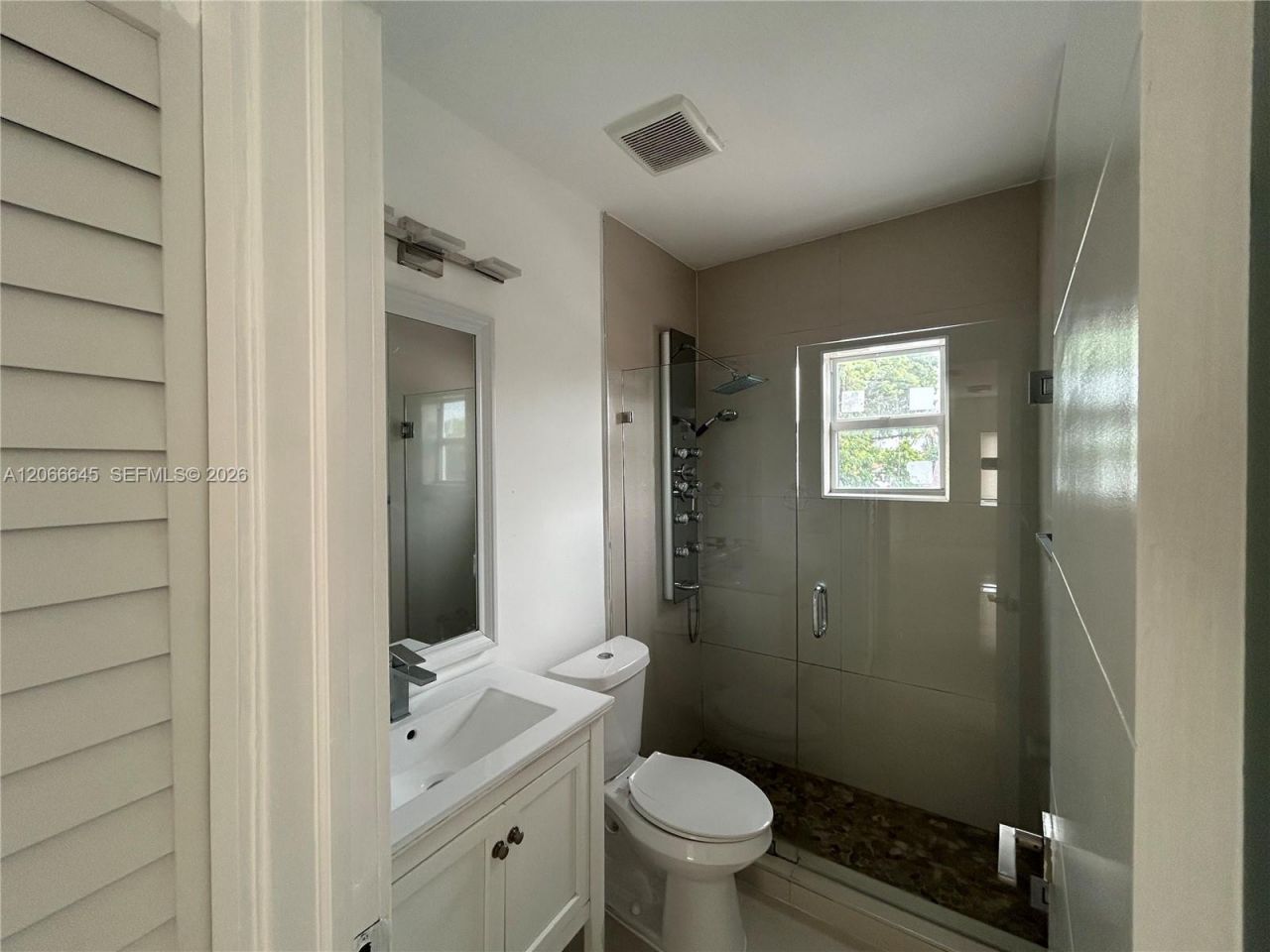 1890 NW 35 St , Unit 7, Miami, FL 33126 Photo