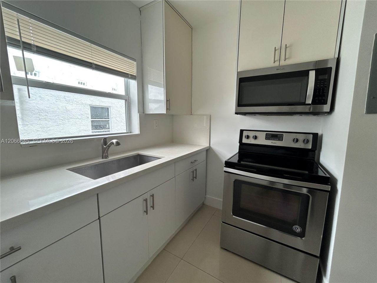 1890 NW 35 St , Unit 7, Miami, FL 33126 Photo