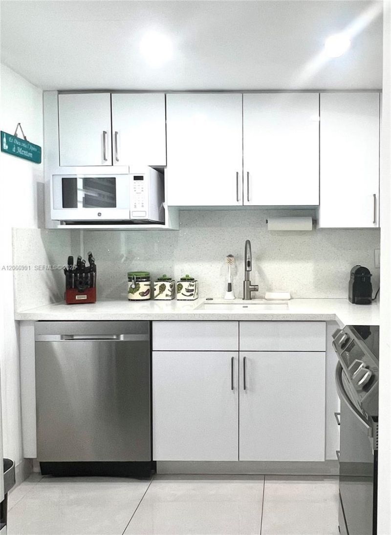 Please Call For Address, Unit T104, Aventura, FL 33160 Photo