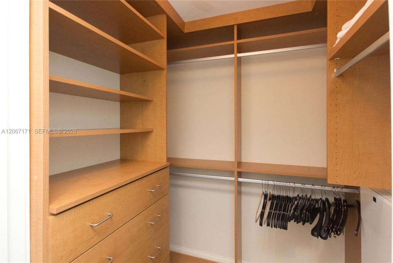 6799 Collins Ave, Unit 1103, Miami Beach, FL 33141 Photo