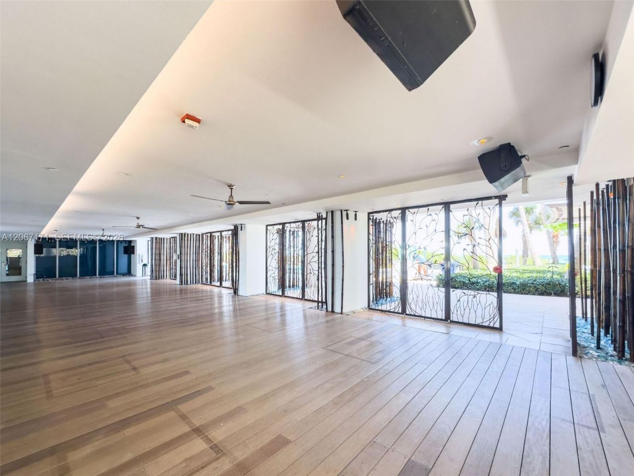 6799 Collins Ave, Unit 1103, Miami Beach, FL 33141 Photo