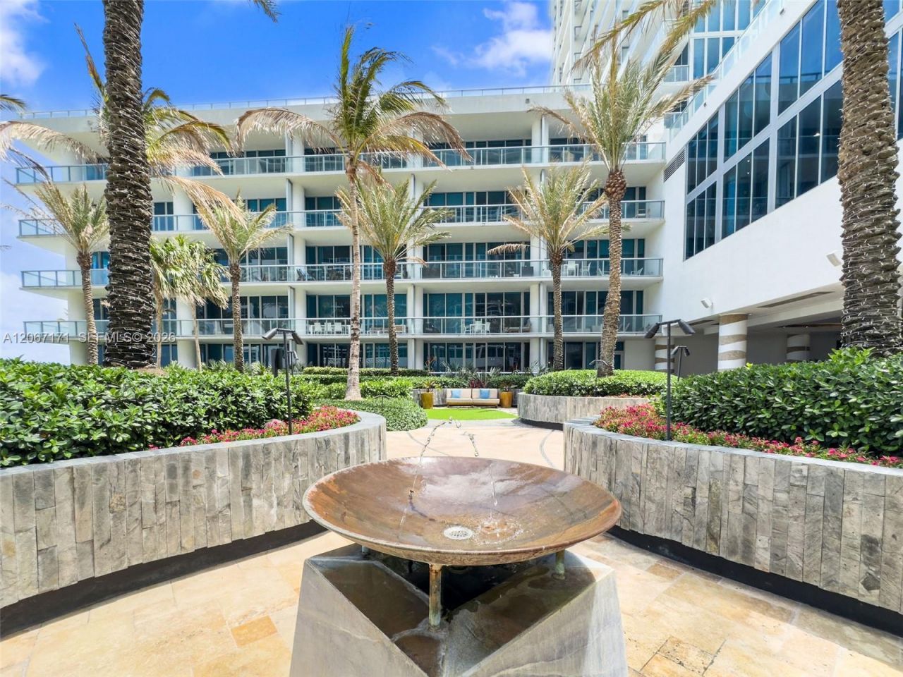 6799 Collins Ave, Unit 1103, Miami Beach, FL 33141 Photo