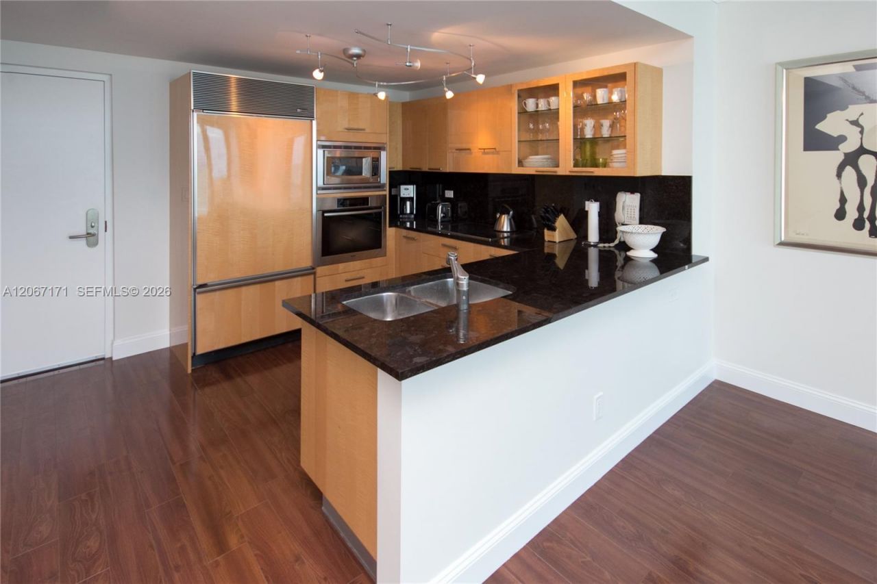 6799 Collins Ave, Unit 1103, Miami Beach, FL 33141 Photo