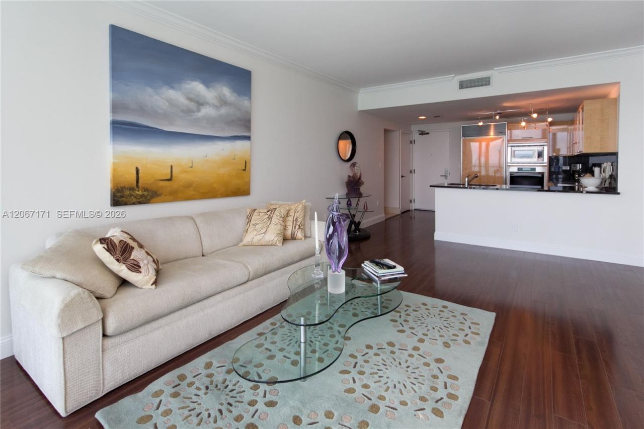 6799 Collins Ave, Unit 1103, Miami Beach, FL 33141 Photo