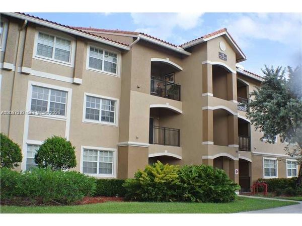 131 SW 117th Ave , Unit 8205, Pembroke Pines, FL 33025