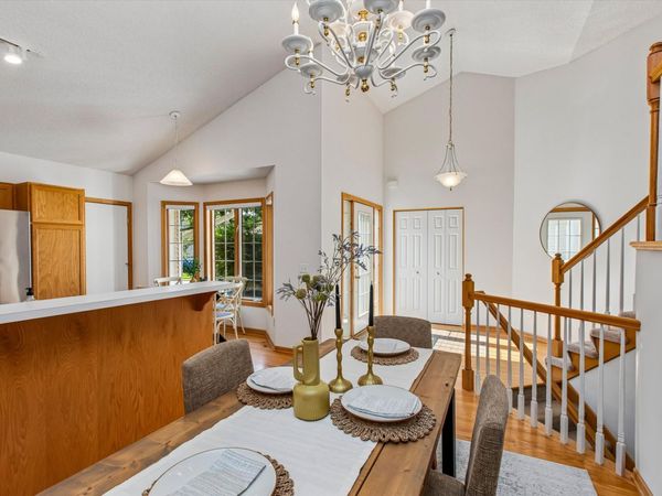 808 Winterberry Drive , Woodbury, MN 55125