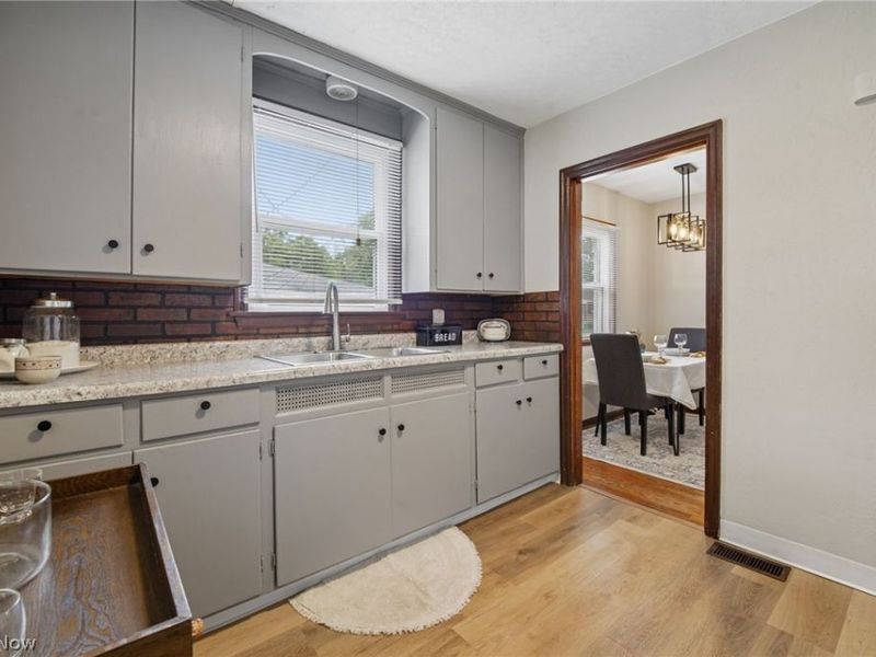 1560 Garling Avenue , Columbus, OH 43223 Photo 18