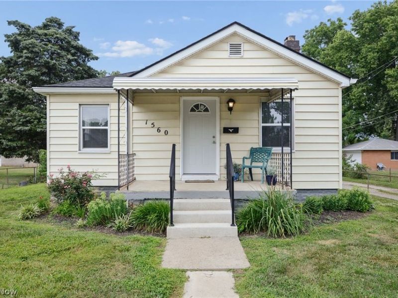 1560 Garling Avenue , Columbus, OH 43223 Photo 2