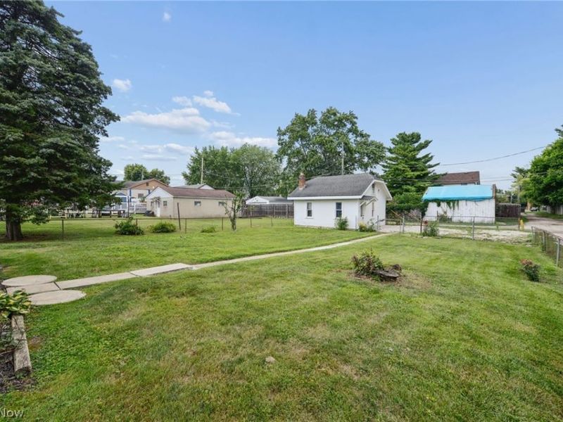 1560 Garling Avenue , Columbus, OH 43223 Photo 30