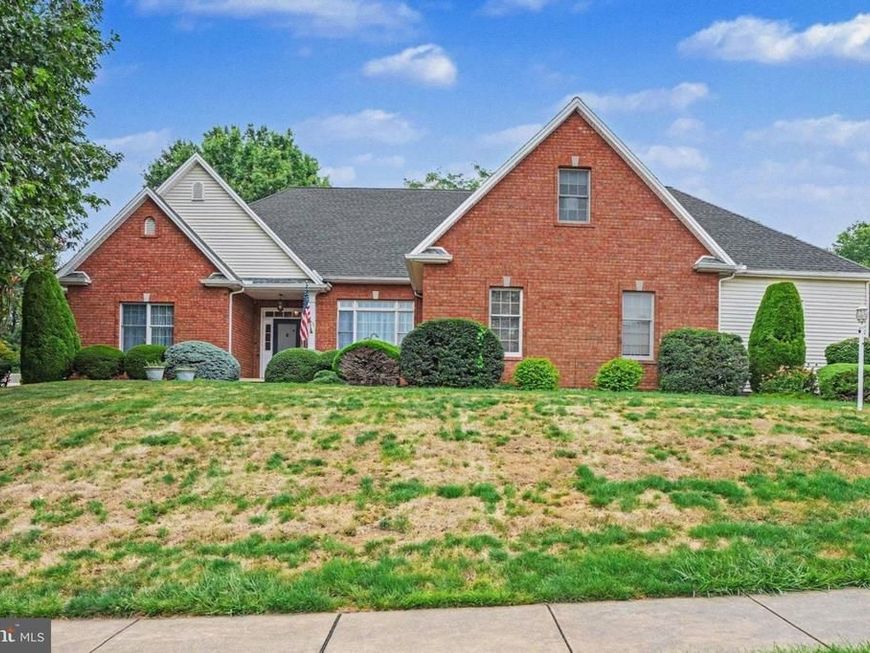 1771 N Meadow Drive, Mechanicsburg, PA 17055 Main Photo