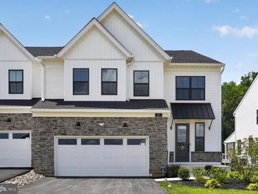127 ALROY ROAD, MALVERN, PA 19355