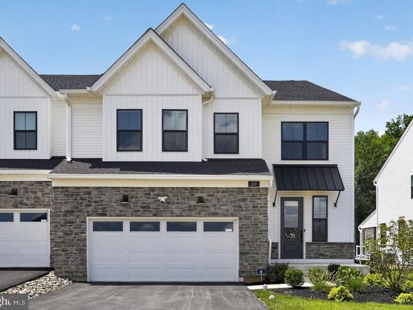 127 ALROY ROAD, MALVERN, PA 19355
