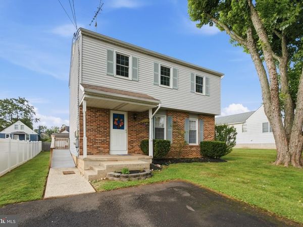 325 CEDAR STREET , WARMINSTER, PA 18974