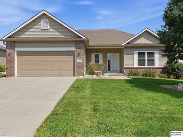4203 N 176th Street, Omaha, NE 68116