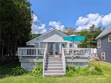 579 W Cottage Lane, Deruyter, NY 13052