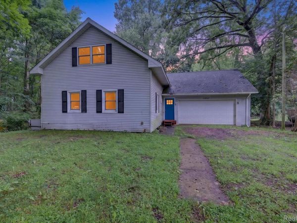 33807 Chipper Drive, Colon Village, Mi 49040