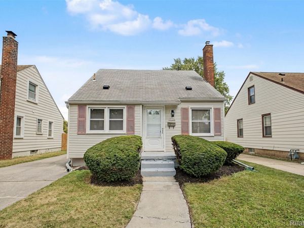 6785 Pelham Road , Allen Park, Mi 48101