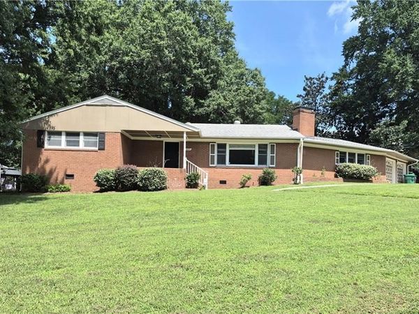 1603 Wendover Drive, High Point, NC 27262