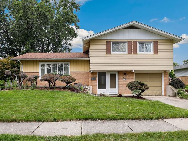 5746 Vine Street , Oak Forest, IL 60452