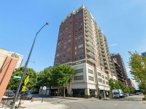 5 E 14th Place , Unit 1402, Chicago, IL 60605