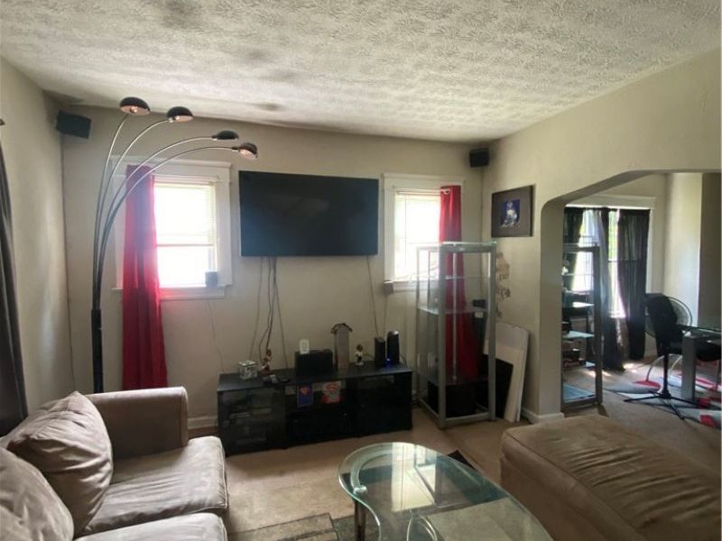 1536 E 195th Street , Euclid, OH 44117 Photo 4