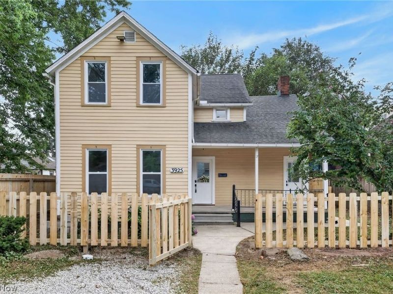 3925 Bridge Avenue , Cleveland, OH 44113 Photo 1