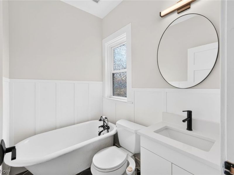 3925 Bridge Avenue , Cleveland, OH 44113 Photo 15