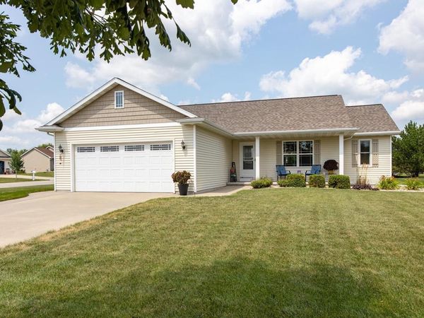 W6196 SHERWOOD POINT DRIVE, Greenville, WI 54942