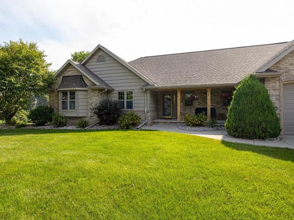 N4326 RED LEAF DRIVE, Appleton, WI 54913
