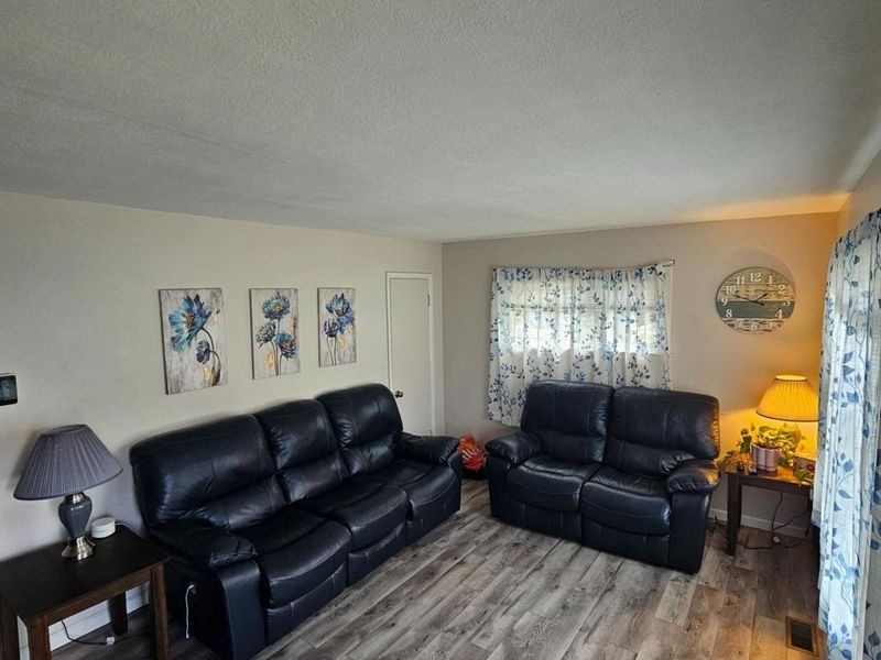 4854 Fairfield Avenue, Fairfield, OH 45014 Photo 4